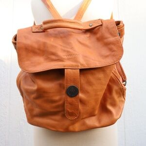 Wanderers: The Bondi Backpack in Tan. Soft Full Grain Cow Leather. Like New